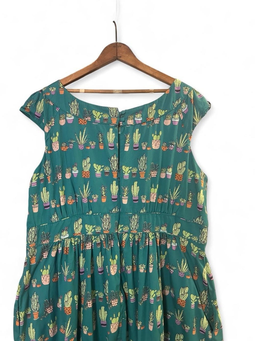 Modcloth Emily Fin Dress Day After Cactus Green Multicolor A-Line Cap Sleeve 2X - Picture 6 of 8